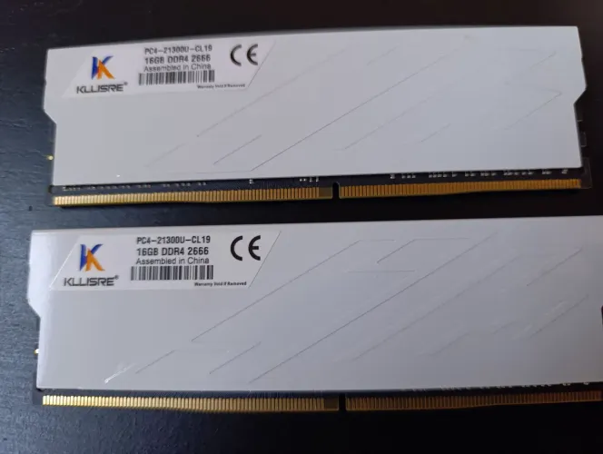 Memória RAM DDR4 16x2 2666mhz Pouco Usada