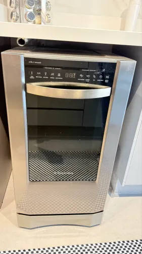 Lava louças Electrolux