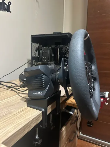 VOLANTE MOZA R3 SEMI NOVO