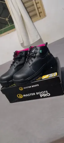 Bota de Segurança N° 37 Bico de Composite