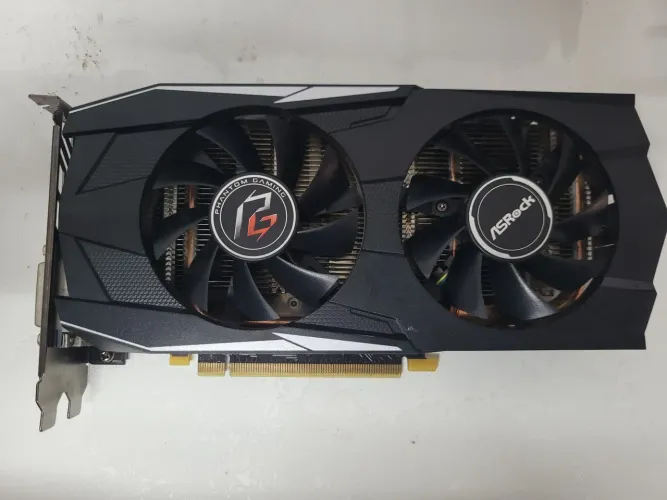Placa de video RX 570 4GB ASROCK Phantom