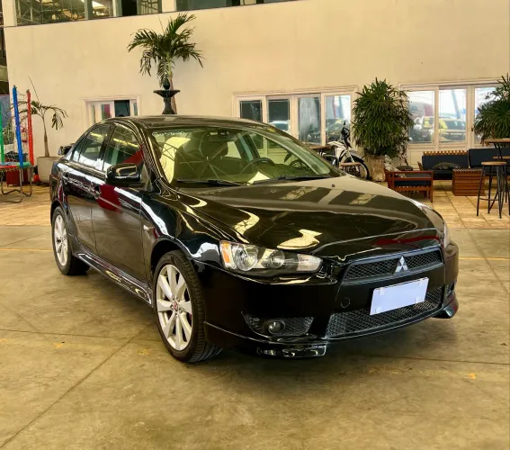 Mitsubishi Lancer 2.0 16V 160cv Aut. 2013