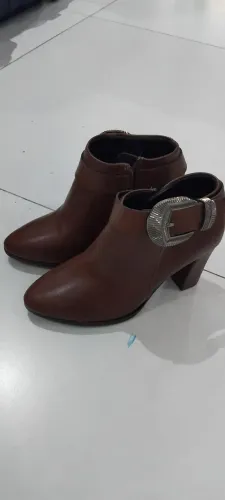 Bota BeiraRio tamanho 34 nova nunca usada