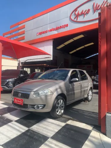 Fiat Palio ELX Dualogic 1.8 MPI Flex 8V 4P 2010