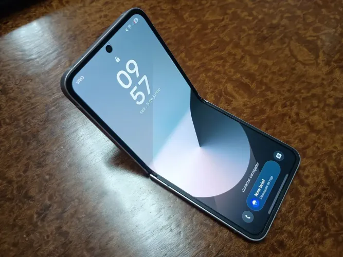 SAMSUNG FLIP 6 | 256GB