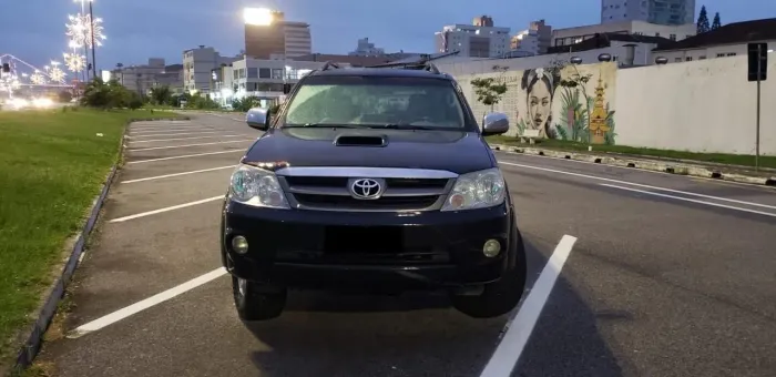 Toyota Hilux SW4 SRV D4-d 4X4 3.0 TDI Dies. AUT 2007