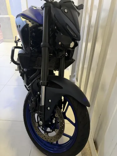 Vendo moto MT03 2025 com 1700km rodados
