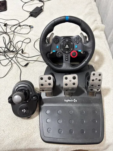 Volante Logitech g29 seminovo 