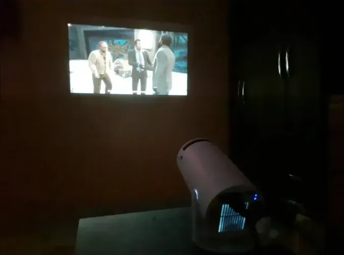 PROJETOR PORTATIL FULL 4K