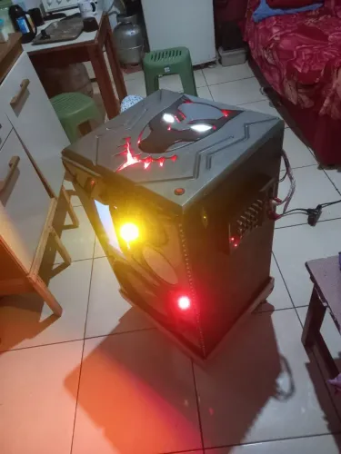 Caixa de som BOB com mesa de áudio