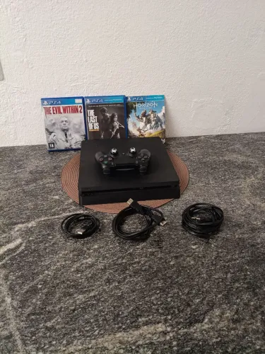 PS4 com os jogos