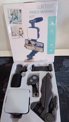 Kit estabilizador de celular com led, microfone e controle bluetooth / OFERTA IMPERDÍVEL