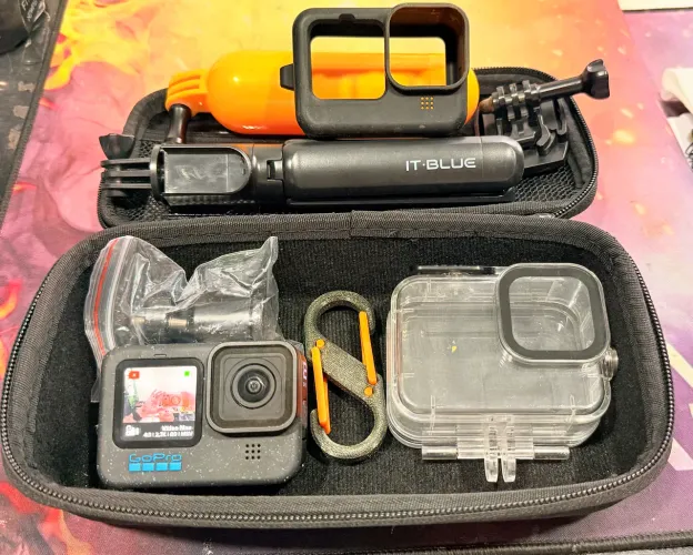Vendo Câmera de Ação Go Pro Hero Pró 12 Black Repleta de Acessórios