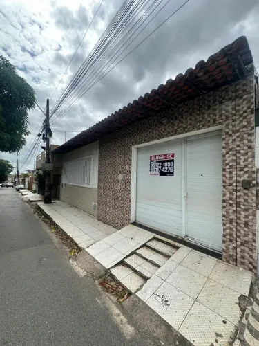 ALUGO UMA CASA NO VINHAIS