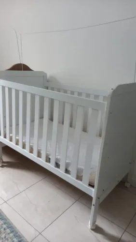 BERÇO AMERICANO 2 EM 1 vira cama