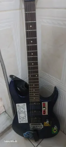 Guitarra em ótimo estado