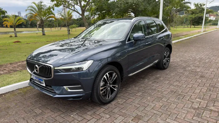 Volvo XC-60 XC 60 T-8 Híbrido Momentum 2.0 5P 2021
