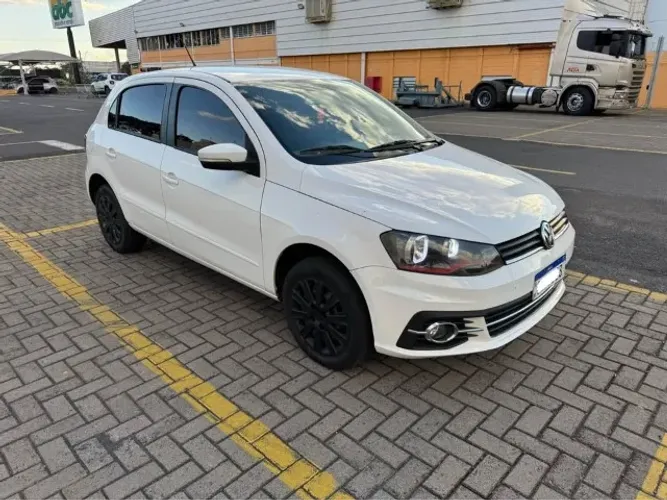 Volkswagen Gol Geração VI 1.6 8V Power Flex I-motion 4P 2013