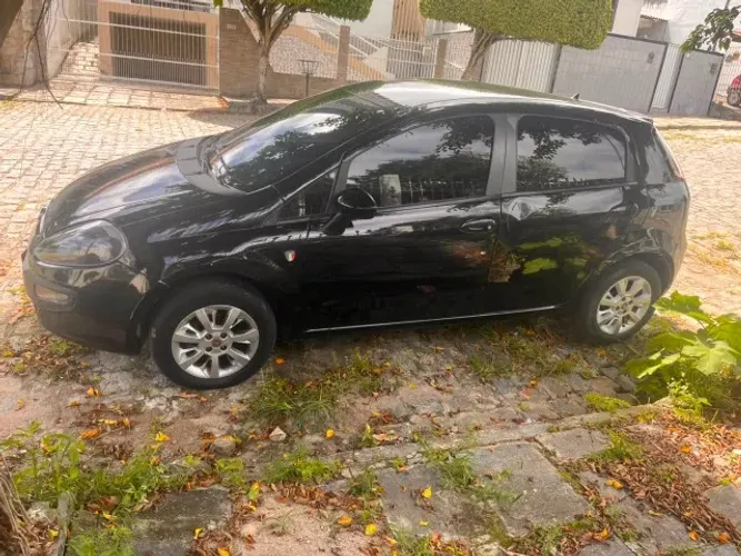 Fiat Punto Attractive Italia 1.4 F.flex 8V 5P 2016
