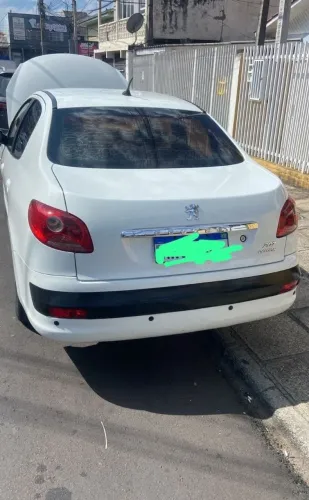 Peugeot 207 Sed. Passion XR Sport 1.4 Flex 8V 4P 2010