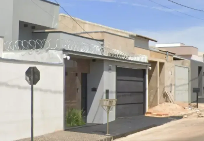Casa em terreno de 200m² - Coromandel, MG