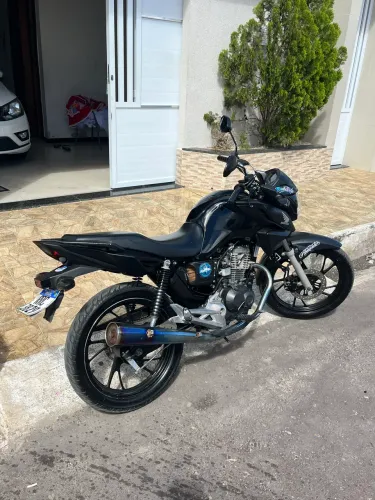 Moto sem detalhes