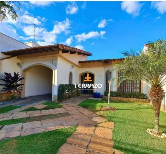 Casa com 4 dormitórios à venda, 198 m² por R$ 1.575.000,00 - Vila Santa Cecília - Volta Re