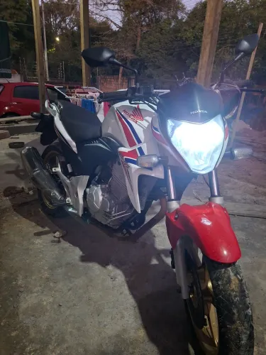 Cb 300r 2015