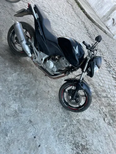 Cb 300