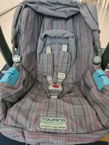 Bebê Conforto da marca Burigotto.
