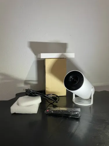 Projetor HY300