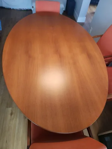 Mesa Tulipe 1,98 x 1,22 Oval Tok Stok com tampo de madeira