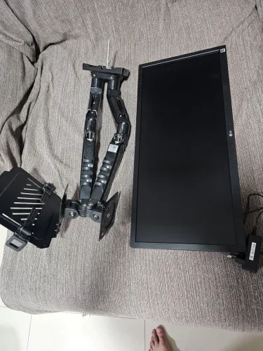 MONITOR 31,5 POLEGADAS- Bi ARTICULADO A GAS 