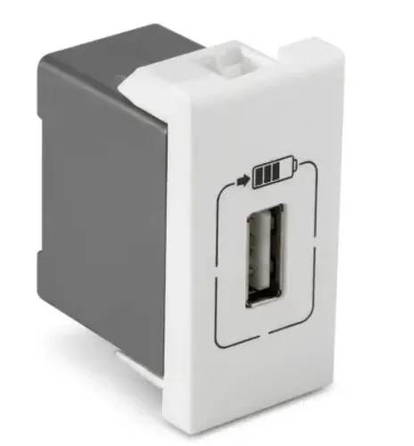 Carregador 1X USB 1500mA 1M Branca - Pial Plus - Legrand Brasil -Modelo / Referência: 61