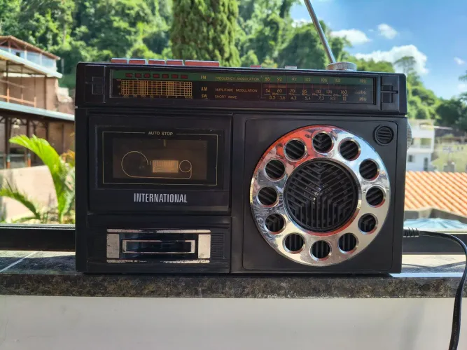 Rádio Gravador Cassete Internacional Funcionando