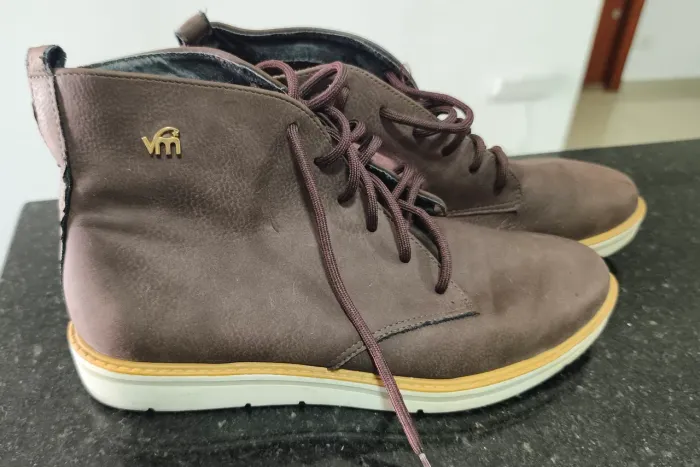 Bota couro Via Marte 
