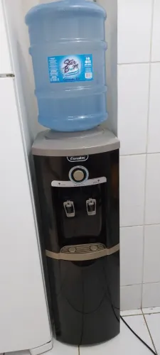 Gelágua/Bebedouro de Coluna Esmaltec Inox 220V + 2 Garrafões de Brinde