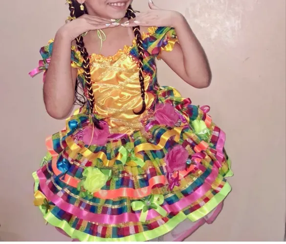 Vendo vestido de miss