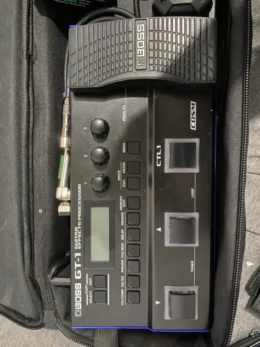 Pedaleira GT1 VENDO OU TROCO