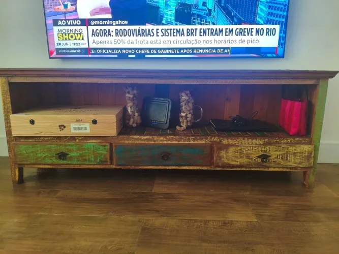 Rack rústico para sala