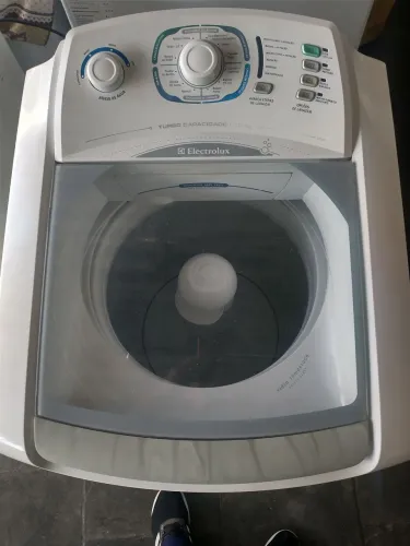 Lavadoura Eletrolux 10kilos R$ 800 reais, três meses de garantia,parcelamos em 3 vezes