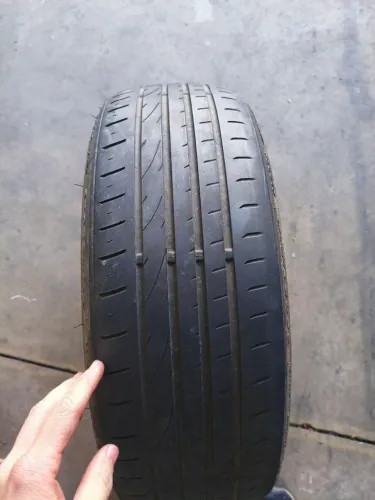 Pneus 165/40/18