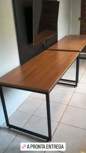 Mesa para escritório