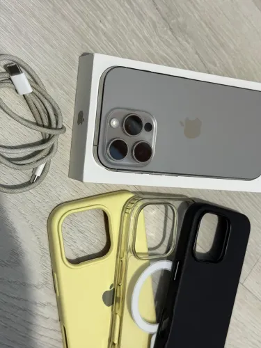 iPhone 16 pro 256 GB 