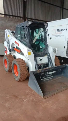MINICARREGADEIRA BOBCAT S650