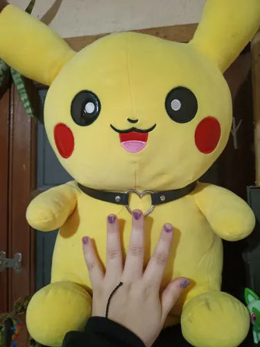Pelúcia Gigante Pikachu Pokémon