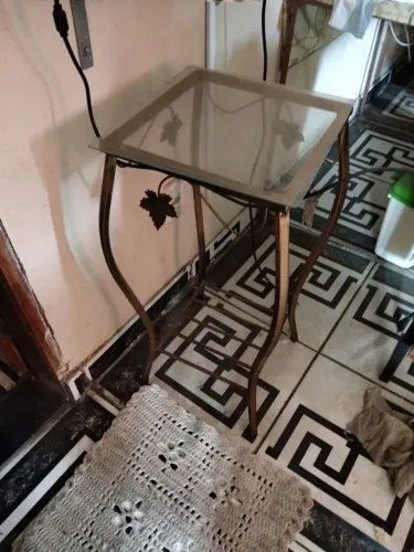 MESA DE TELEFONE DE VIDRO
