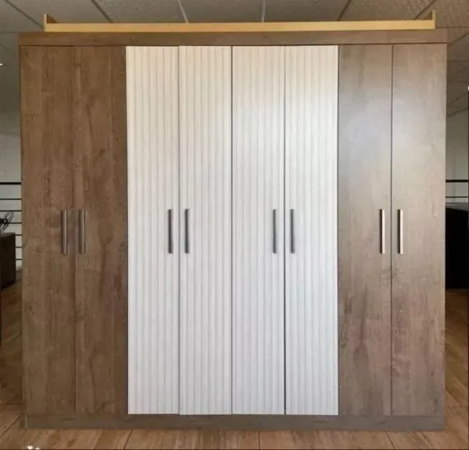 Guarda roupa 8 portas de casal 