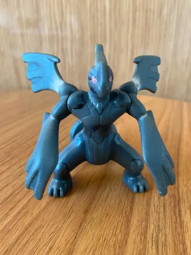 bonecos pokemon