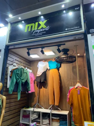 VENDO NO BOX NO SETOR AZUL CENTRO FASHION 